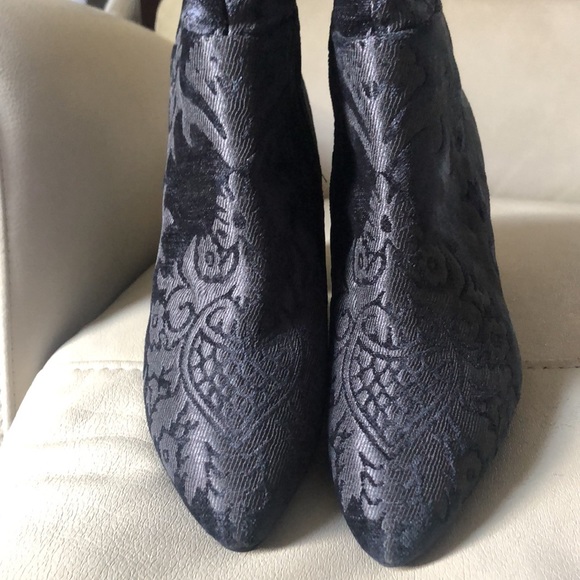 Nine West Siventa Brocade Boot - Picture 13 of 15